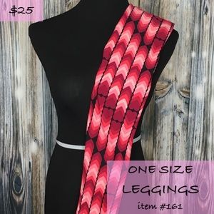 LuLaRoe OS Valentines Leggings
